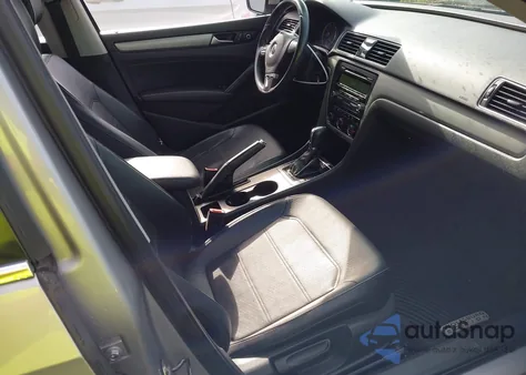 2014 Volkswagen Passat 1.8T Wolfsburg Edition from USA, damaged, VIN 1VWAT7A30EC047769